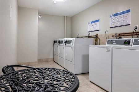 Leacrest Apartments - ALL INCLUSIVE - Photo 5