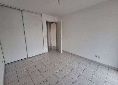 Appartement à louer 2 pièces • 49,35 m2 Nîmes - Photo 5