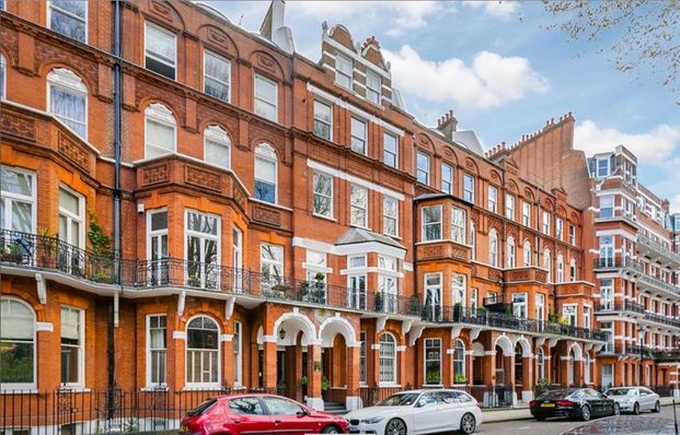 BARKSTON GARDENS, SW5, London - Photo 1