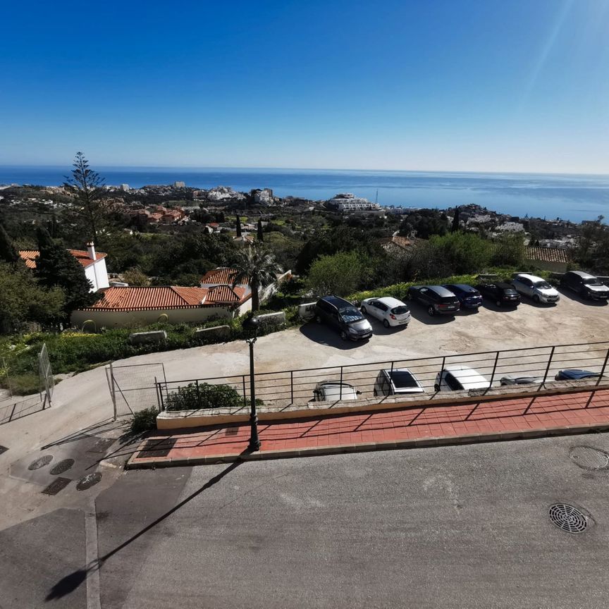 Piso de alquiler en Calle Pinsapo, Casablanca - La Viñuela - Photo 1