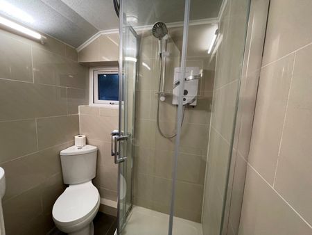 1 Bed Flat, Oxford Road, RG30 - Photo 2