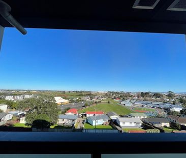 Unit Apartment 508B, 770 Great South Road, Manukau, Auckland - Photo 2