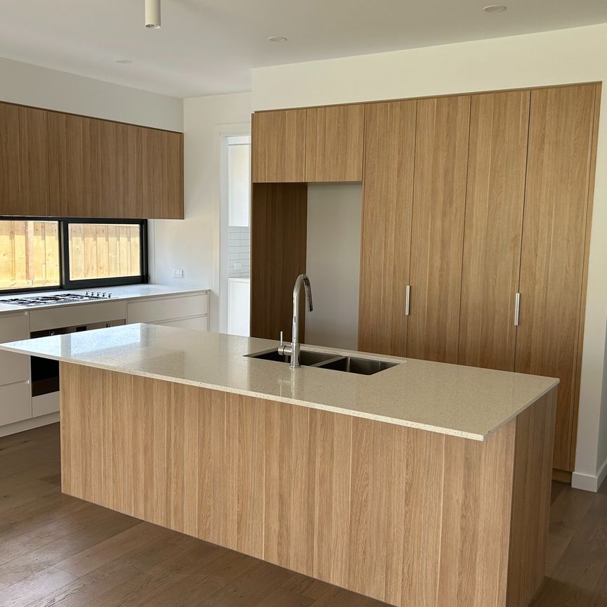 Brand New 4 Bedroom Homes - Photo 1