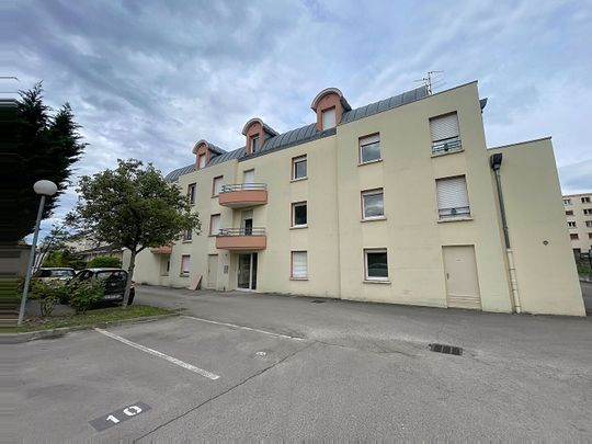 Apartment - Photo 1