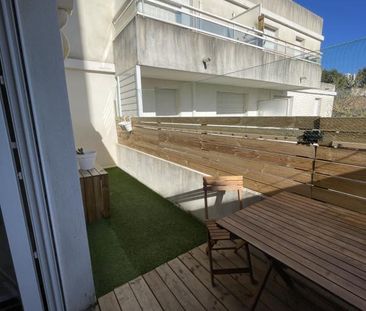APPARTEMENT T2 AVEC TERRASSE ET PLACE DE PARKING PRIVATIVE - Photo 1