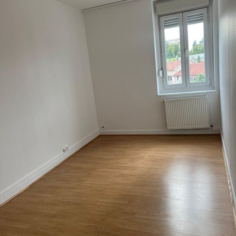 Apartment - Photo 1