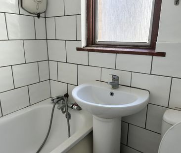 Grayshott Road, Southsea, PO4 - Photo 6