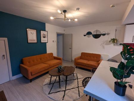 6 bedroom house to rent - Photo 3