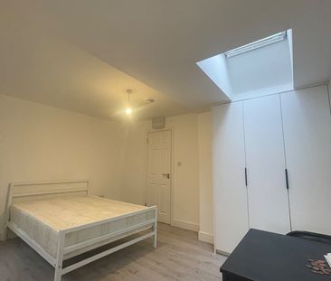 Studio Flat, London, N18 - Photo 5