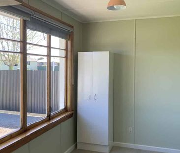 GERALDINE - 3 BEDROOMS - Photo 2