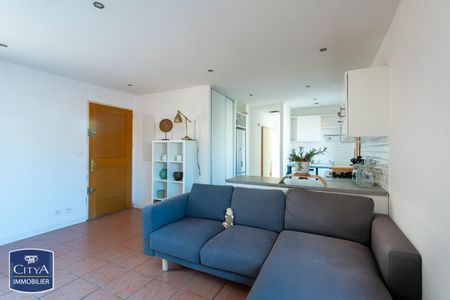 Location Appartement 2 pièces 52m² MARIGNANE 13700 - Photo 5