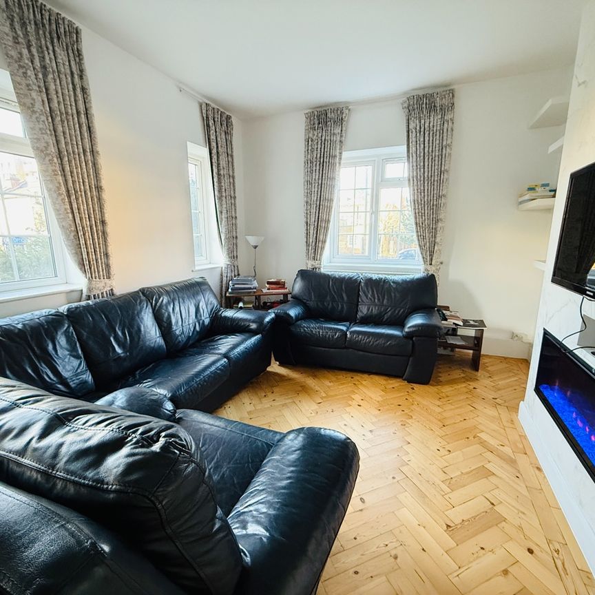 Room in a Shared Flat, London, NW4 - Photo 1