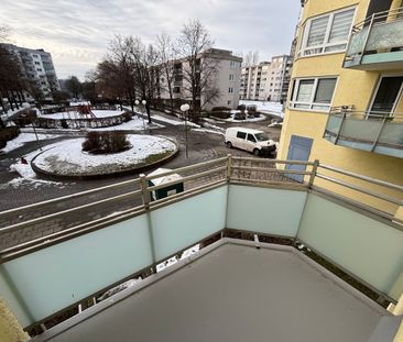 Schöne und helle 1,5-Zimmer-Wohnung mit Loggia im Stadtteil Univier... - Photo 3