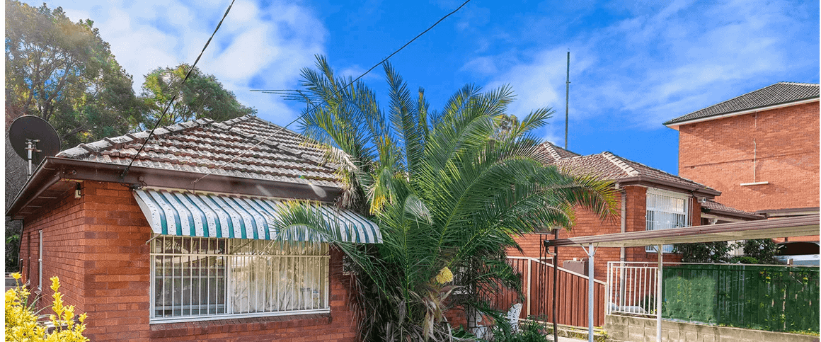 3 Bedroom House for Rent at Lakemba !!!!!!!!!!!!! - Photo 1