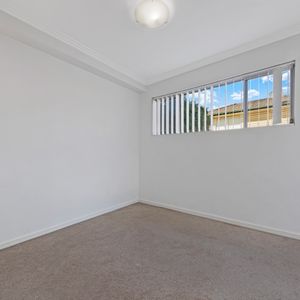 204/28-30, Burbang Crescent, Rydalmere - Photo 2