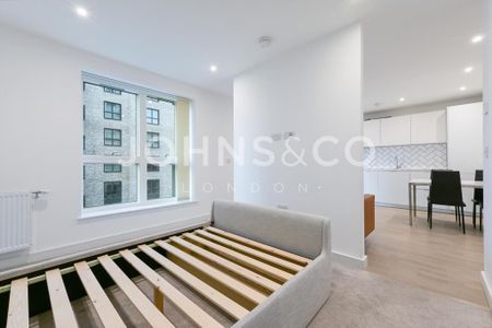 Studio to rent - Photo 2