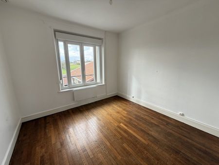 Appartement 4 pièces à Viviers-sur-Chiers - Photo 2