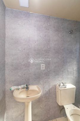 Apartamento com 1 quarto e 31m² para alugar em Floresta, Porto Alegre. - Photo 1