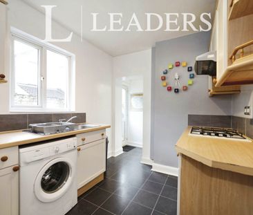 4 bedroom house to rent Guildford Road, PO1 - Photo 6