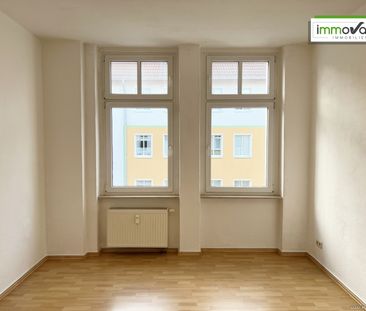 2-Raum-Wohnung mit Einbauküche, Balkon, Dusch- und Wannenbad ab sof... - Photo 2