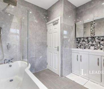 5 bedroom terraced house to rent - Photo 5