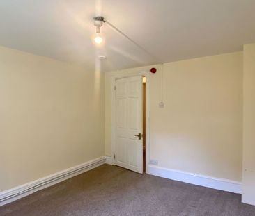 South Road, Taunton, TA1 - Photo 6