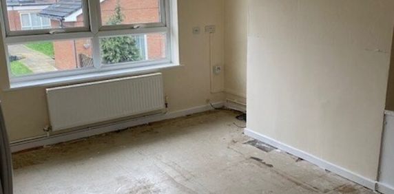 Trinity Close - Photo 2