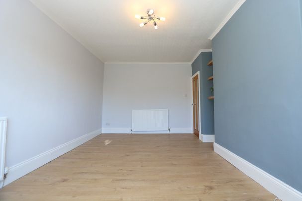 3 bedroom apartment to rent - Photo 1