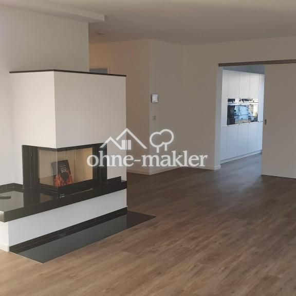 Terassenwohnung mit Kamin, Küche, 2 Stellpl, Gebäudeservice inkl. - Photo 1