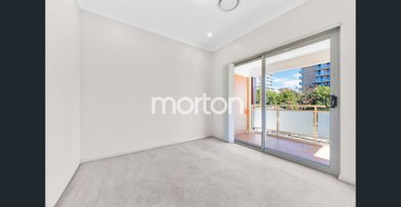 2/29 Lachlan Street, Warwick Farm - Photo 2