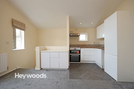 1 bed maisonette to rent in Topgate Drive, Stoke-on-Trent, Staffordshire - Photo 2