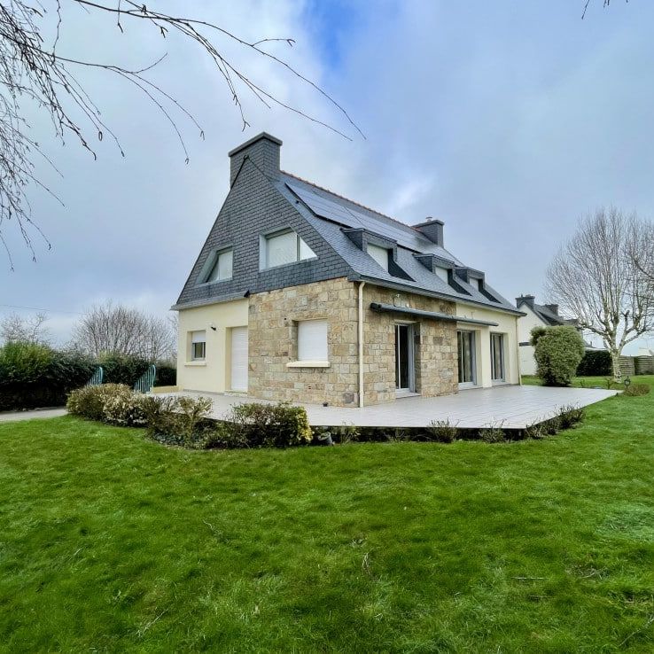 SAINT-YVI SUPERBE MAISON VIE DE PLAIN PIED 137m² - Photo 1