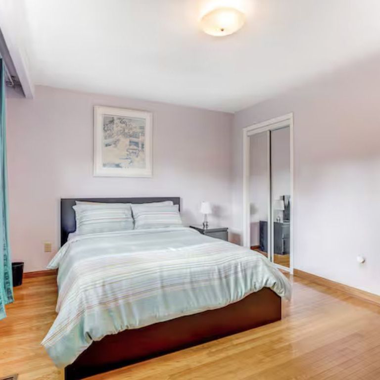 For Lease - 8 Kersey Crescent, Richmond Hill, Ontario - Photo 1