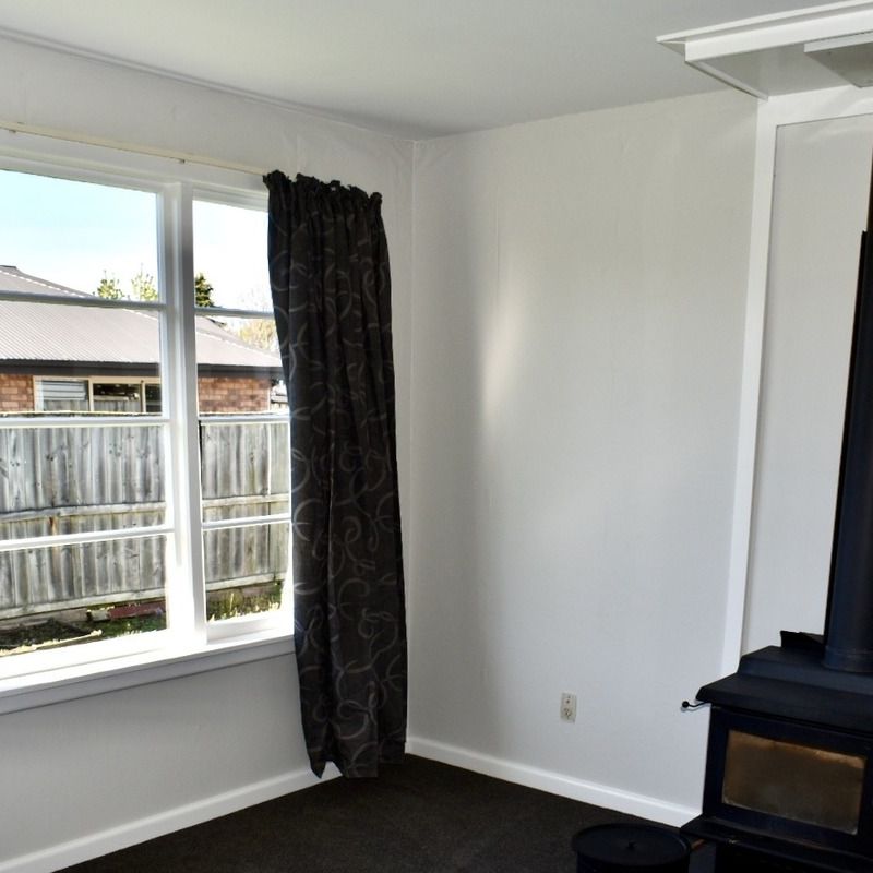 Looking for Warm and Sunny - Photo 1