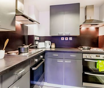 6 bed Classic shared houses - Photo 1