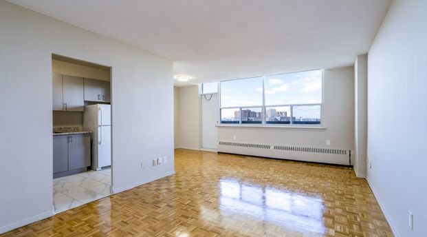 For Lease - 30 Gilder Drive Unit# 702, Toronto, Ontario - Photo 1