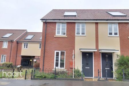 2 bedroom semi-detached house to rent - Photo 4