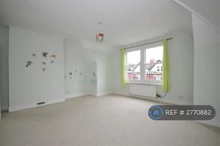 5 bedroom semi-detached house to rent - Photo 5