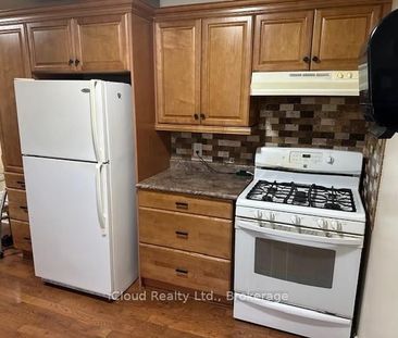 For Lease - 38 Kawartha Avenue Unit# Main, Oshawa, Ontario - Photo 6