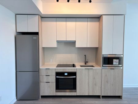 For Lease - 1007 The Queensway N/A Unit# 829, Toronto, Ontario - Photo 5