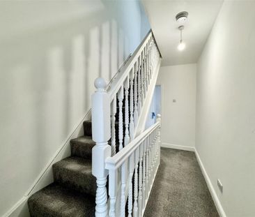 3 bedroom terraced house to rent - Photo 5
