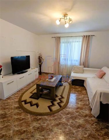 Casa lux mobilata sau partial Bucium - Fotografie 4