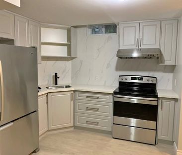 For Lease - 42 Winterberry Drive Unit# BASEMENT, Whitby, Ontario - Photo 3