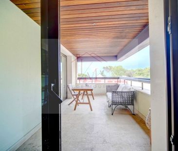 1 room luxury Flat for rent in Cascais e Estoril, Portugal - Photo 5