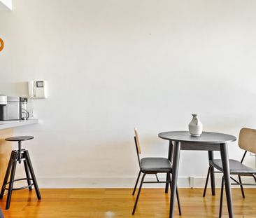 Peninsula Apartments, Praed Street - Photo 5