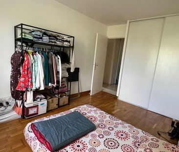 Location Appartement 3 pièces 71m² - Photo 2