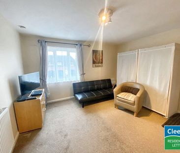 1 bed flat to rent in Abbots Mews, Cheltenham, GL52 - Photo 2