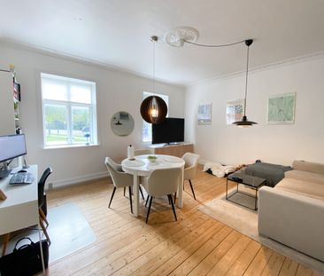 Skøn 2-værelses lejlighed i Øgadekvarteret - Foto 1