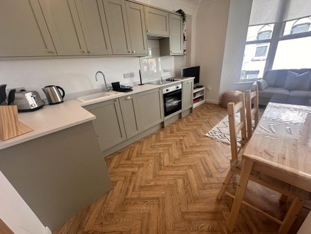 2 bedroom flat to rent - Photo 5