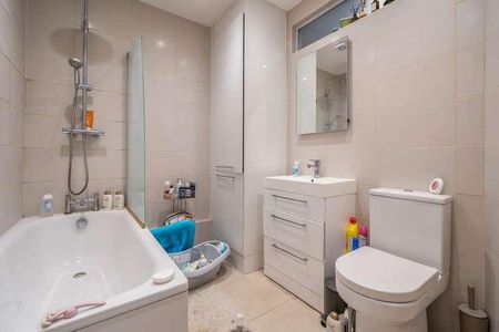 Red Lion Street, Richmond, TW9 - Photo 3